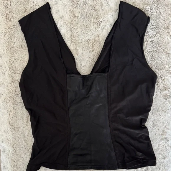 Harley Davidson Leather and Spandex Tank Top/Camisole Large - Picture 2 of 4